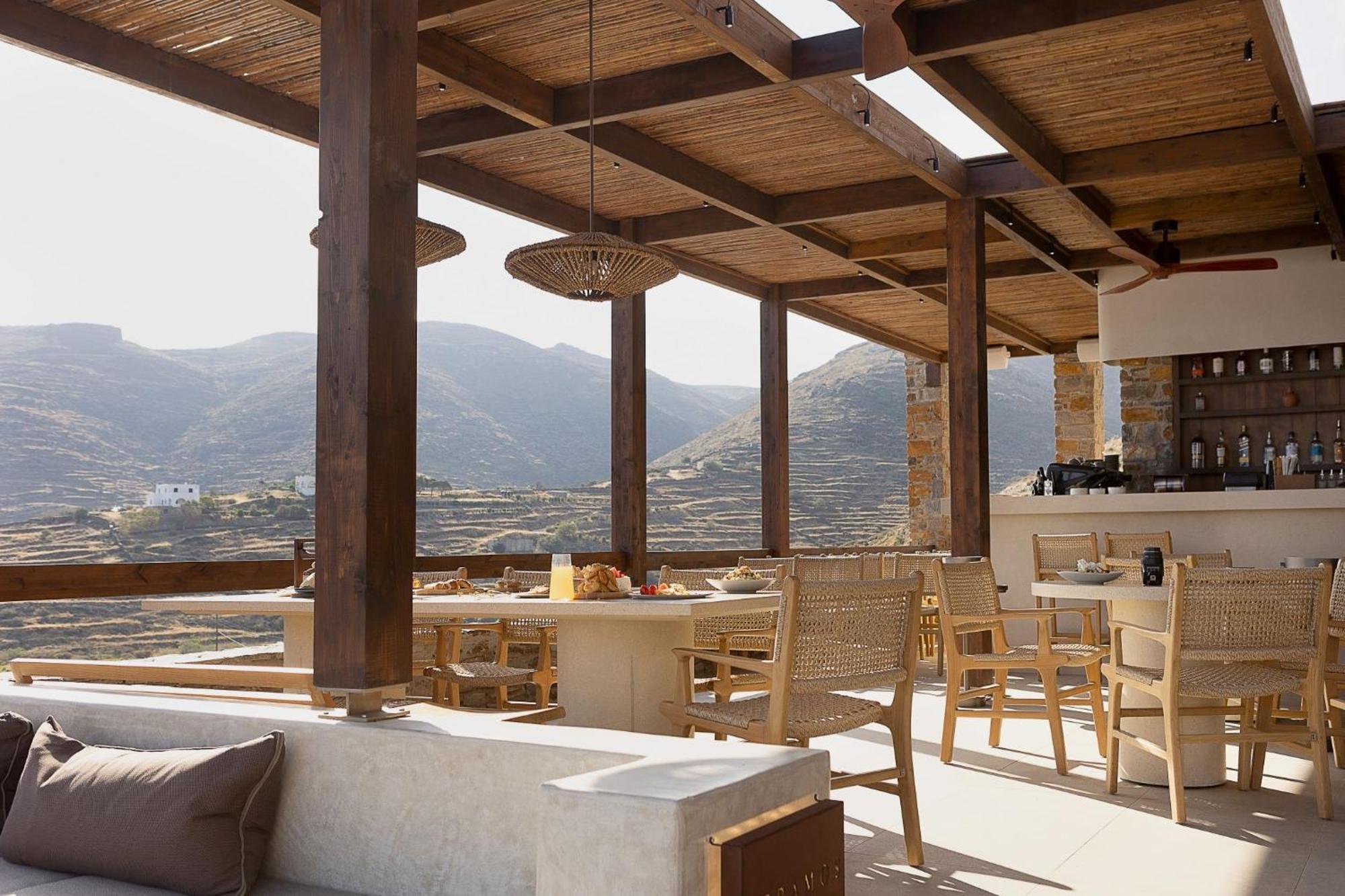 Yfes Hotel Kythnos Exterior photo