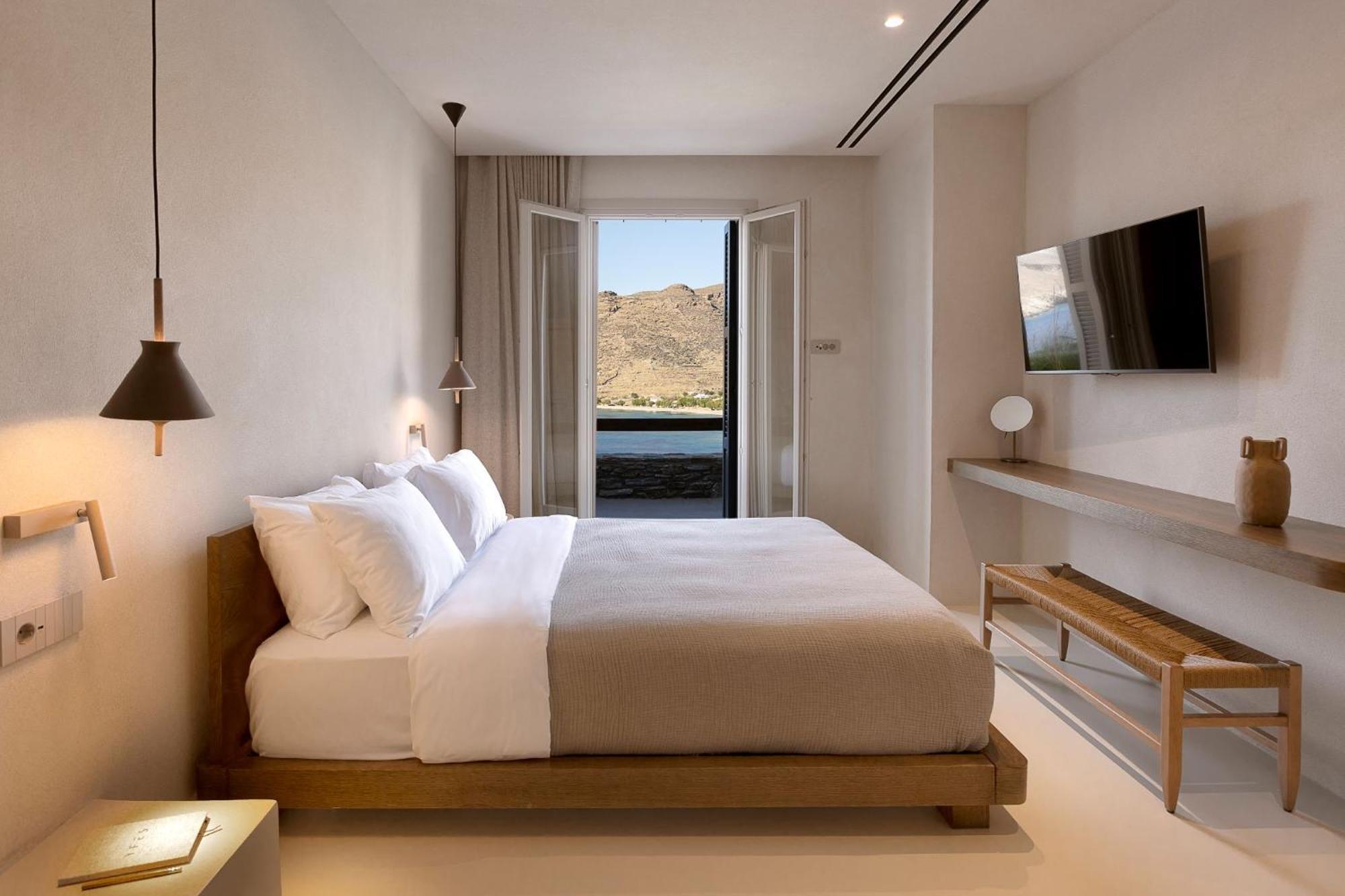 Yfes Hotel Kythnos Exterior photo